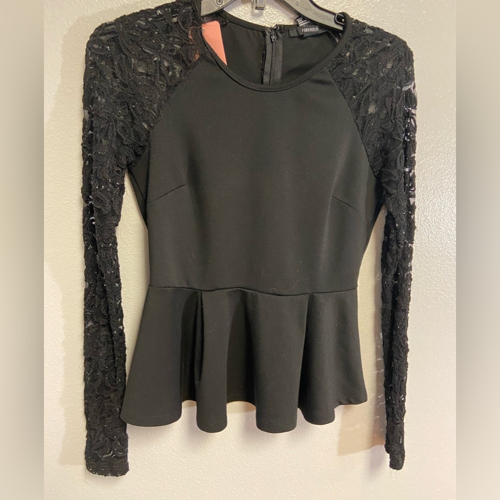 Forever 21 Black Peplum Lace sleeve Top in size Medium
